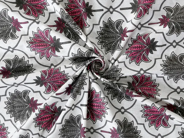 Pink_Cotton_Lotus_Harmony_Double_Bedsheet_With_Pillow_Cover_120X120_Cm